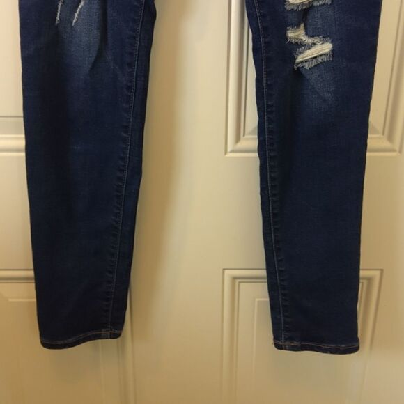 Old Navy Rockstar distressed mid-rise skinny Jeans - Picture 3 of 12